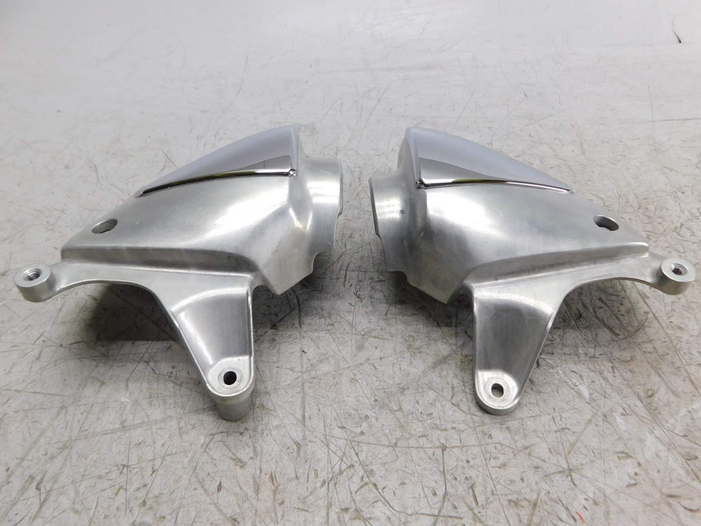 крышки боковые Honda X4 SC38