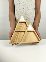 Деревянная менажница из кедра с эпоксидной смолой