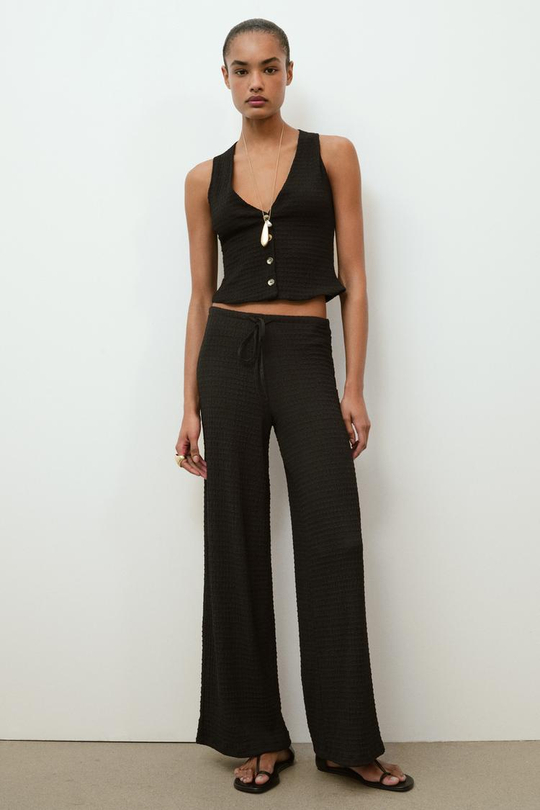 ZARA БРЮКИ ПРЯМОГО КРОЯ ИЗ РЕЛЬЕФНОЙ ТКАНИ, ЧЕРНЫЙ