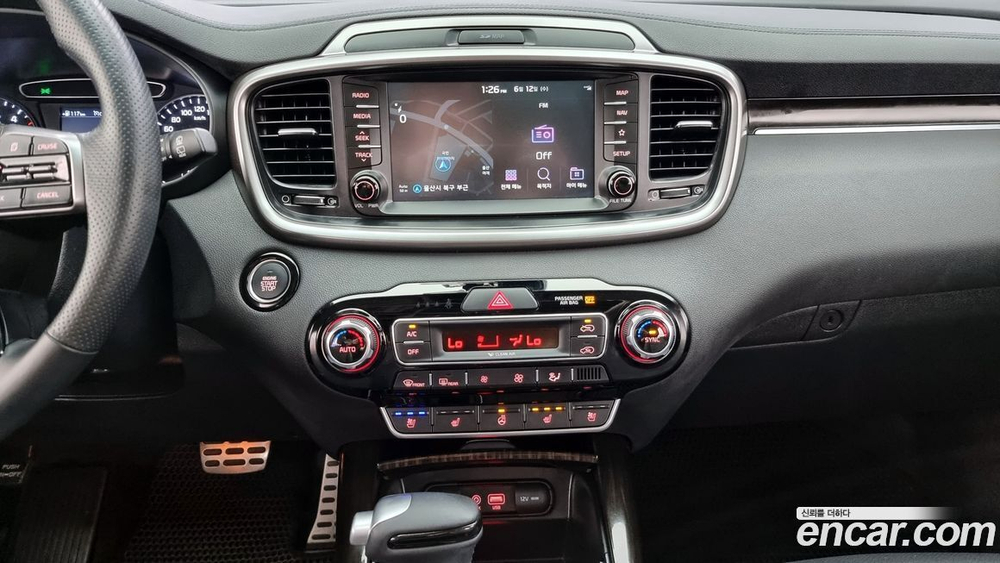 Kia The New Sorento Дизель 2.0 2WD (10.2019)