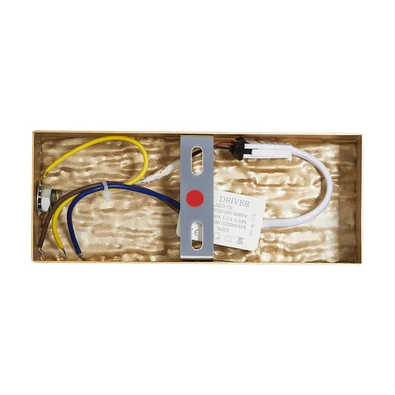 Настенный светильник (бра) FR6208WL-L6G Уна / Una 10 Вт LED Freya fr6208wl-l6g