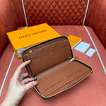 Louis Vuitton Zippy Organizer