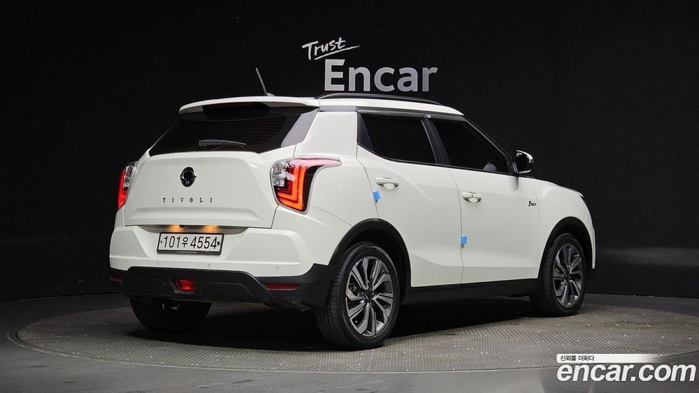 KG Mobility (Ssangyong) Very New Tivoli Бензин 1.5 2WD (09.2019)