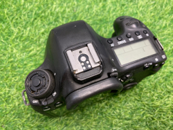 Canon EOS 6D (С дефектом)