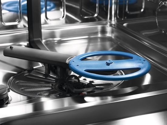 Встраиваемая посудомоечная машина Electrolux EEC 967300 L