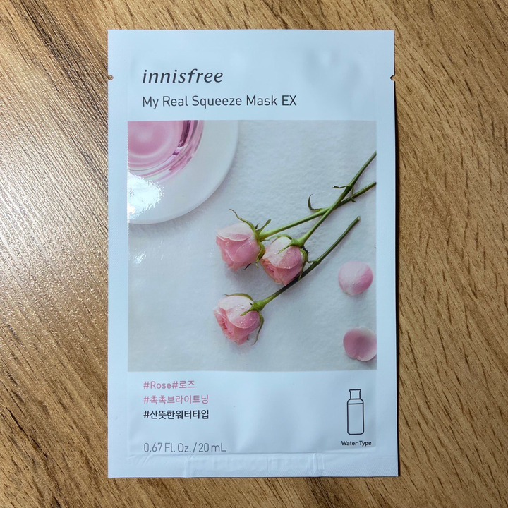 Маска для лица Innisfree My Real Squeeze EX Rose тканевая на водной основе с розовой водой 20 мл