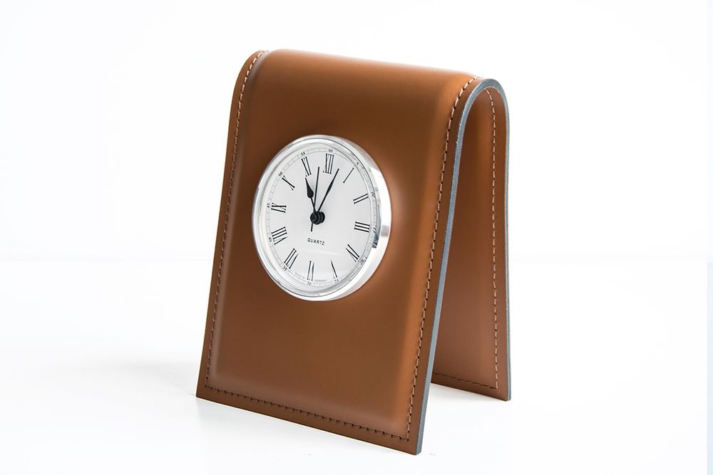 ЧАСЫ D85 из кожи цвет ТАБАК