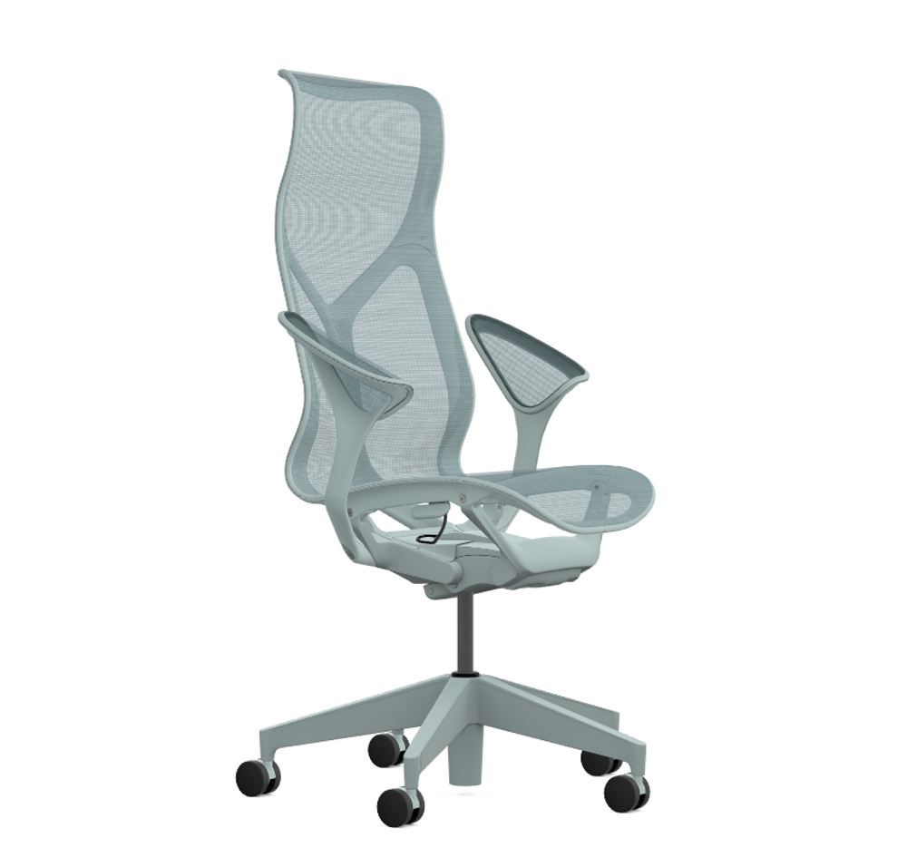 Кресло Herman Miller Cosm, высокая спинка, цвет Glacier, подлокотники «лепестки» (Leaf)