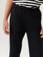 АТ570-1 Брюки для девочки черный