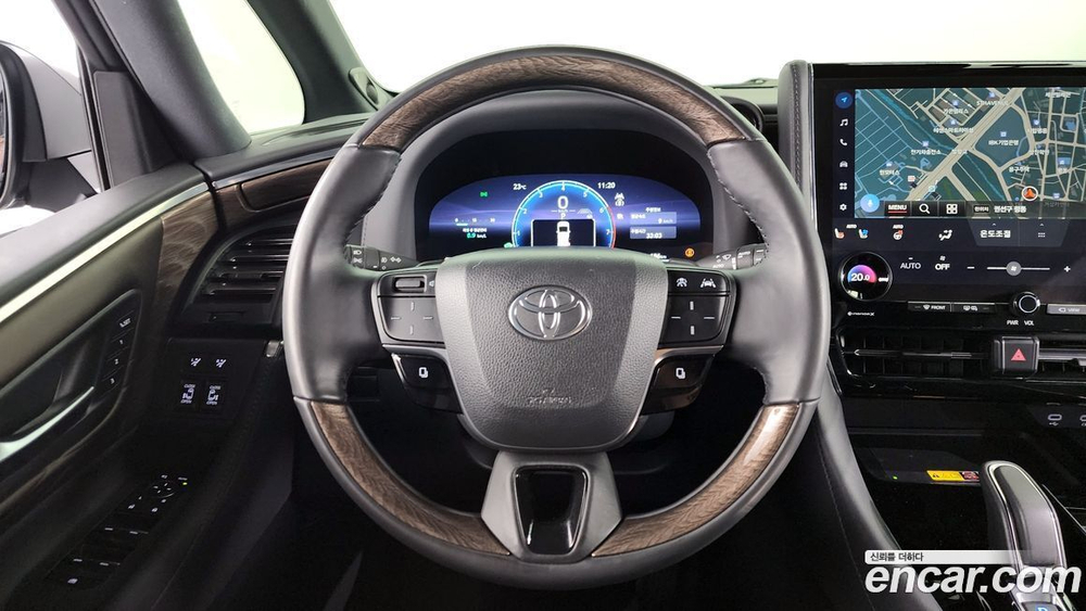 Toyota 알파드 4 Generation Executive 라운지 (09.2023)