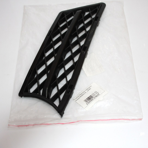 Решетка бампера переднего правая B2803114 Lifan Solano