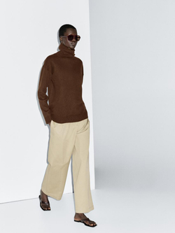 Massimo Dutti Свитер из смесовой шерсти с высоким воротником, тоффи