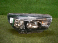 Битая Фара правая Lada Vesta (2015-2022) галоген