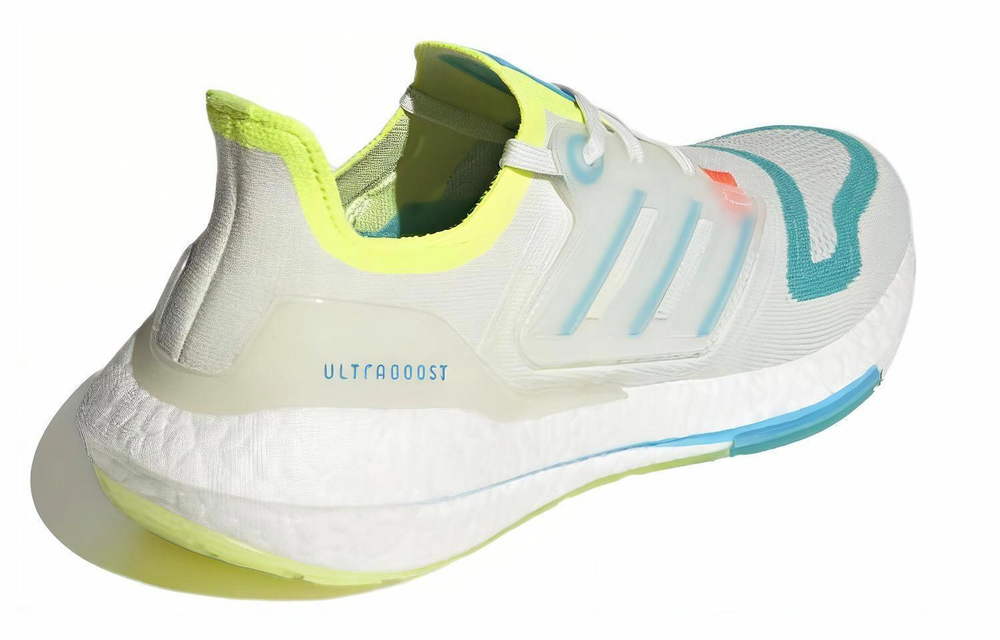 Кроссовки Adidas Ultraboost 22