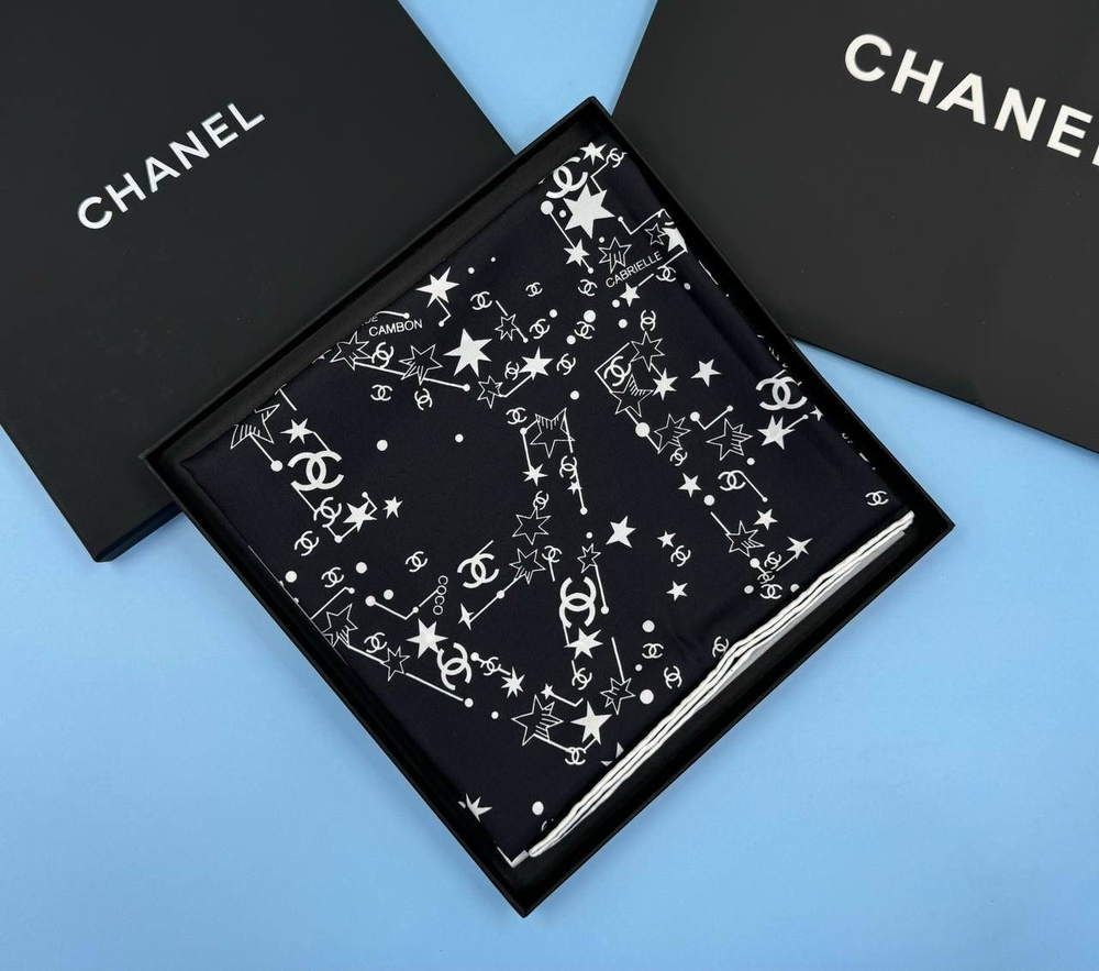 Платок CHANEL