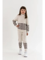 Свитер вязаный с горлом