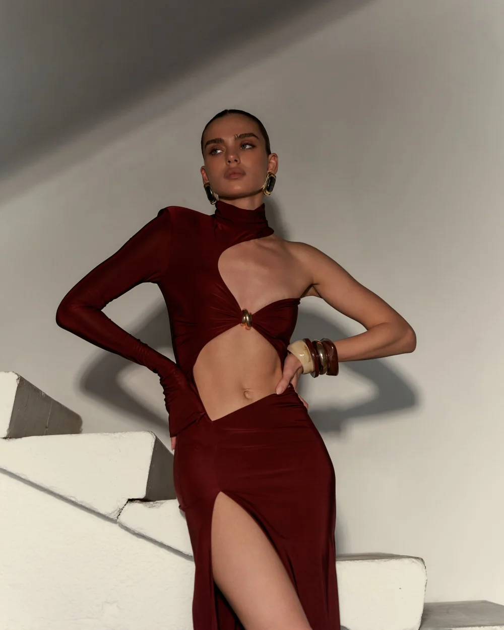 Платье без рукава, бордо