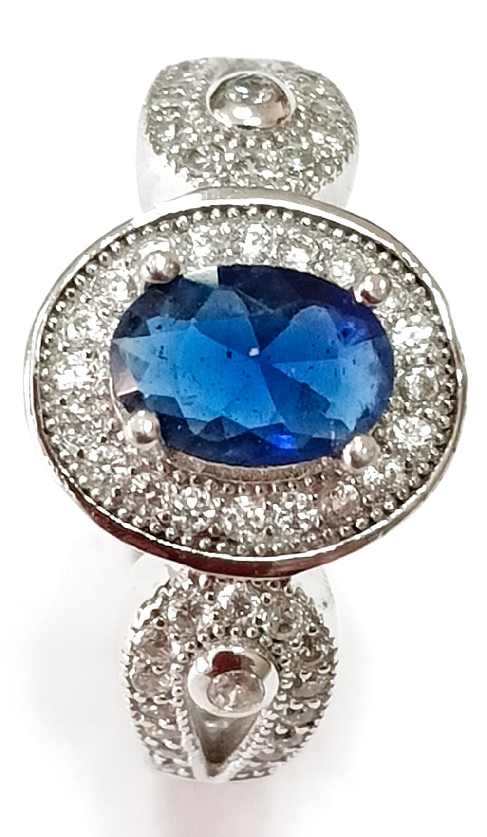 Ювелирное кольцо Эстерелла