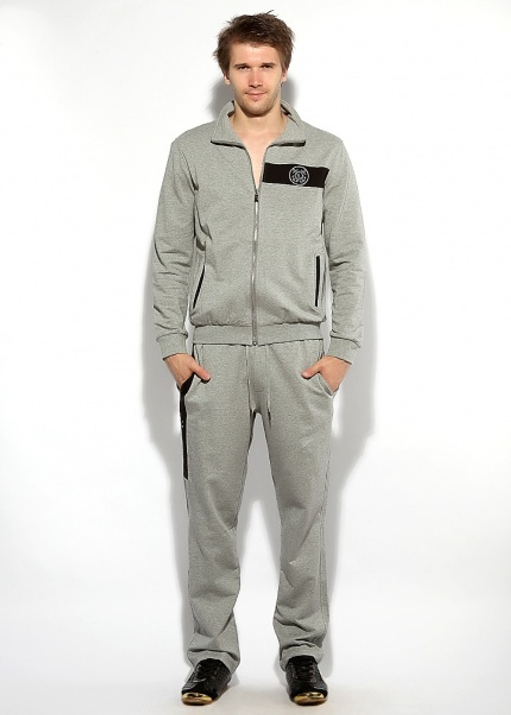 спортивные костюмы