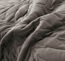 Покрывало 240х260 и 2 наволочки 50х70 Sofi De MarkO Глория хаки