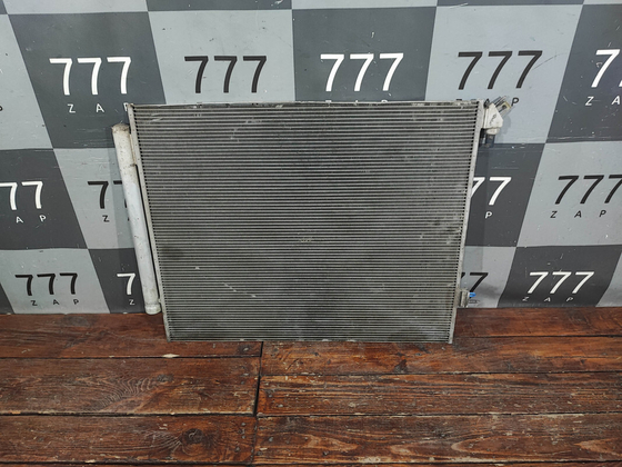 Радиатор кондиционера Mercedes GLE (V167) 18-нв Б/У Оригинал A1675001200