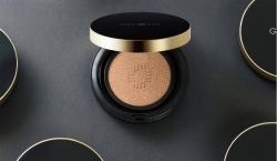 Genosys Ухаживающий BB-кушон с тонирующим эффектом SKIN CARING BLEMISH BALM CUSHION, 15 гр + 15 гр, оттенок IVORY