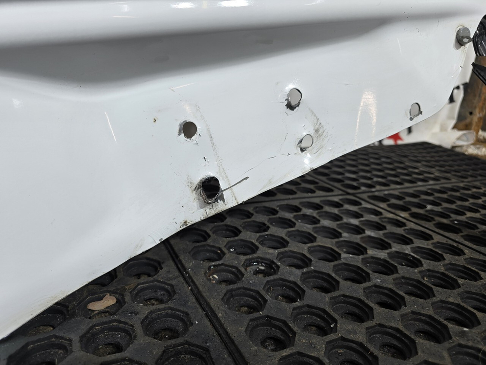 Дверь правая 2023г.