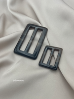 Пряжка коричневая с бежевыми прожилками