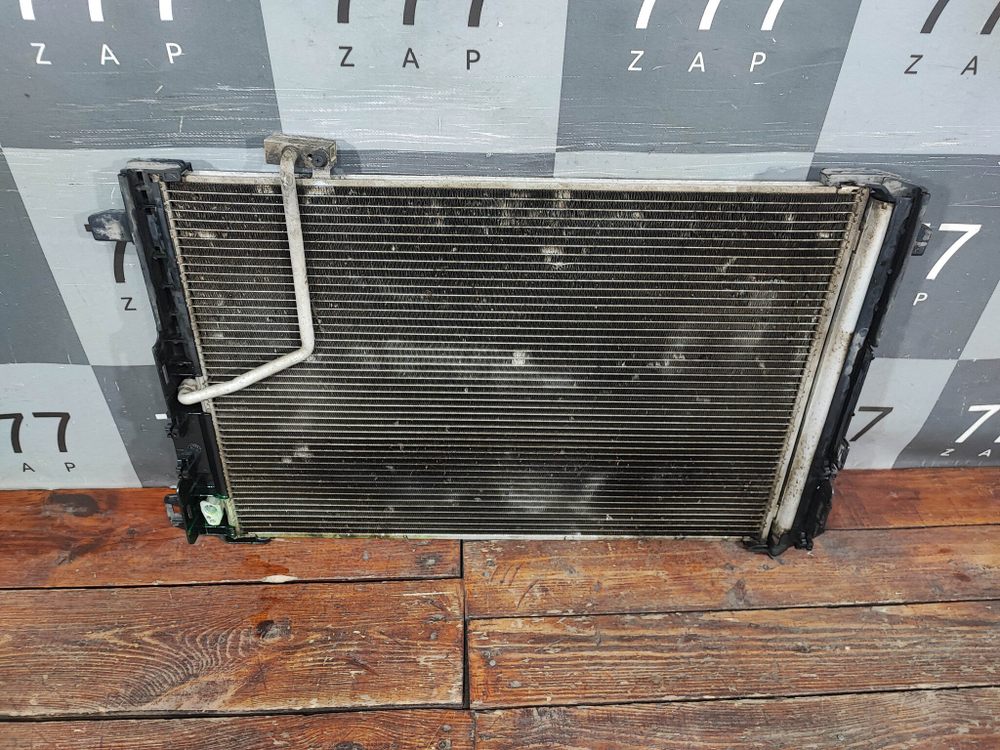 Радиатор кондиционера Mercedes C W204, GLK X204 БУ Оригинал A2045000554