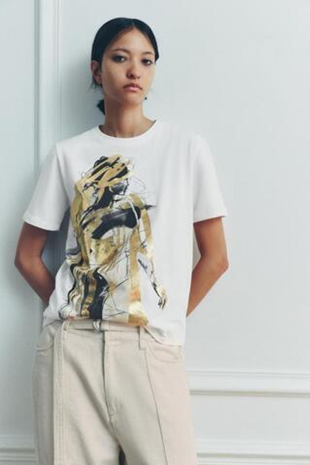 ZARA ФУТБОЛКА С БЛЕСТЯЩИМ ПРИНТОМ, БЕЛЫЙ