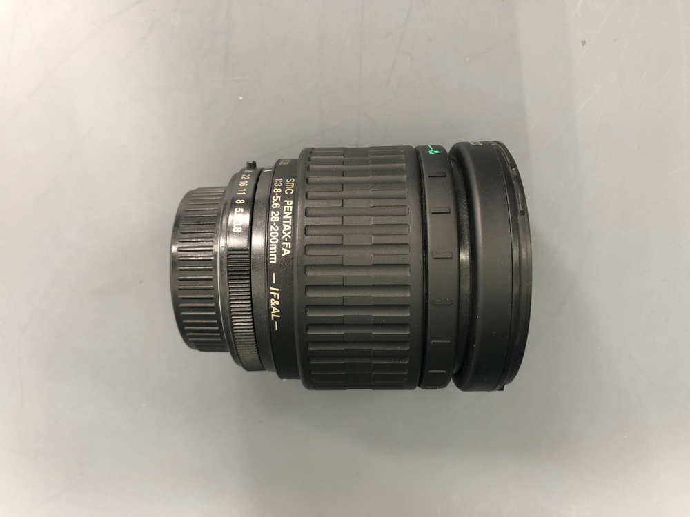 Pentax-FA SMC 28-200mm 3.8-5.6