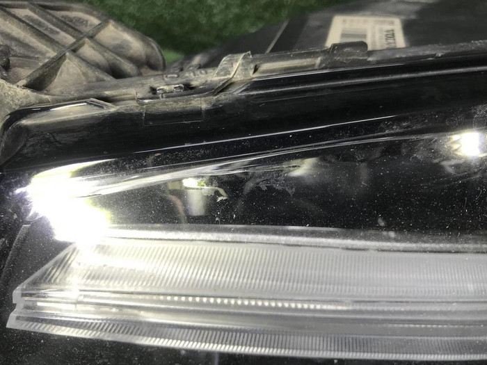 Фара левая Volvo XC90 2 (2014-2019) LED