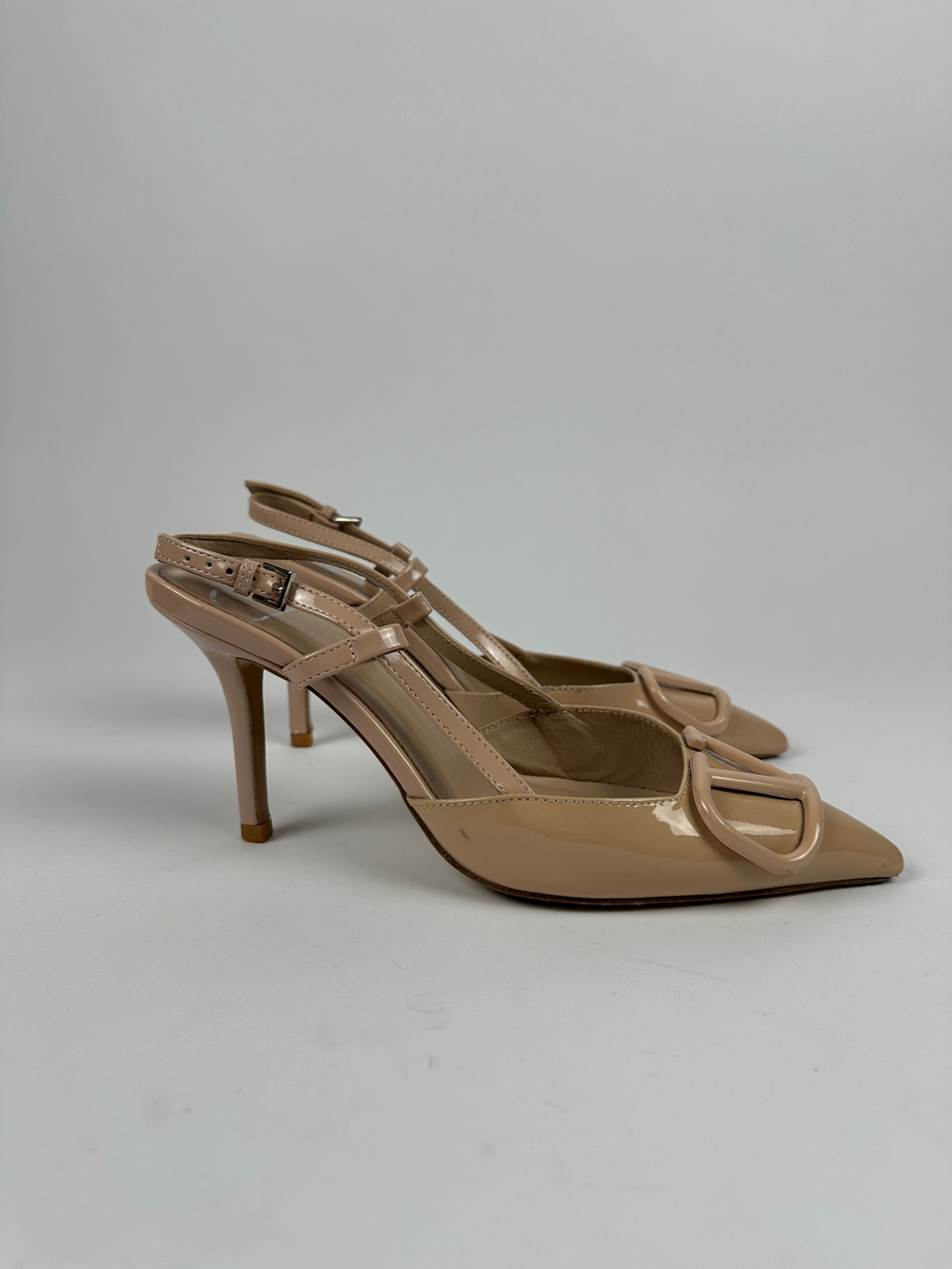 Слингбэки Valentino