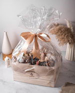 Медовый подарочный набор HoneyForYou в деревянном ящике с медом, орехами и бочонком