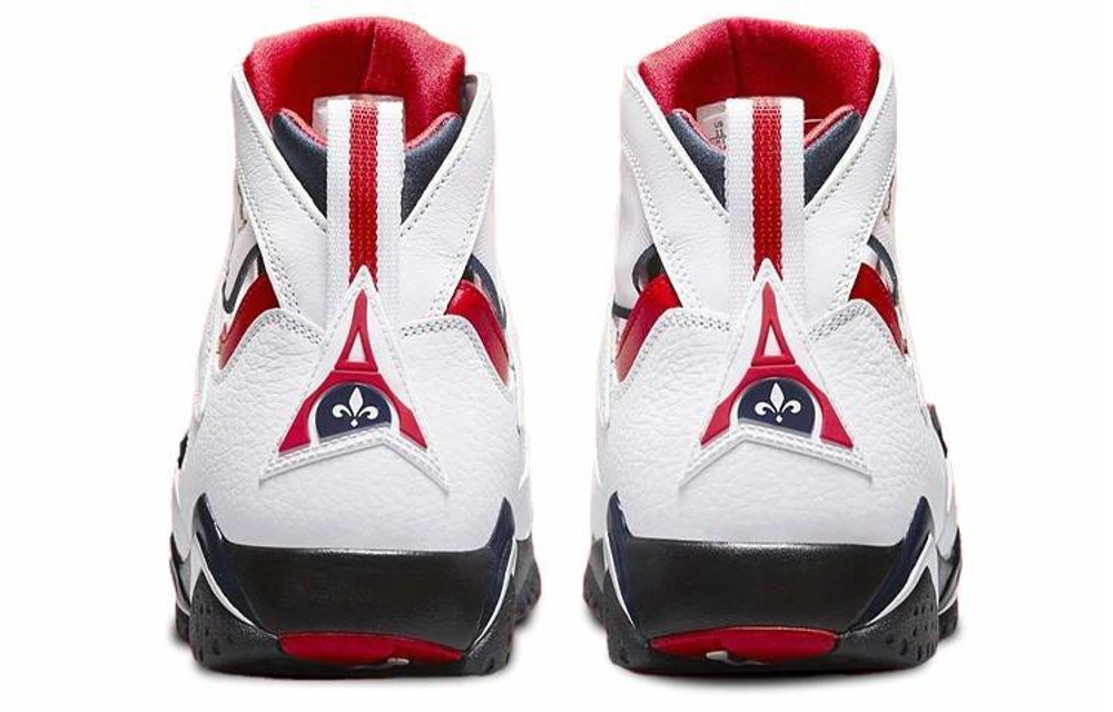 Кроссовки Jordan Air Jordan 7 Retro "Paris Saint-Germain"