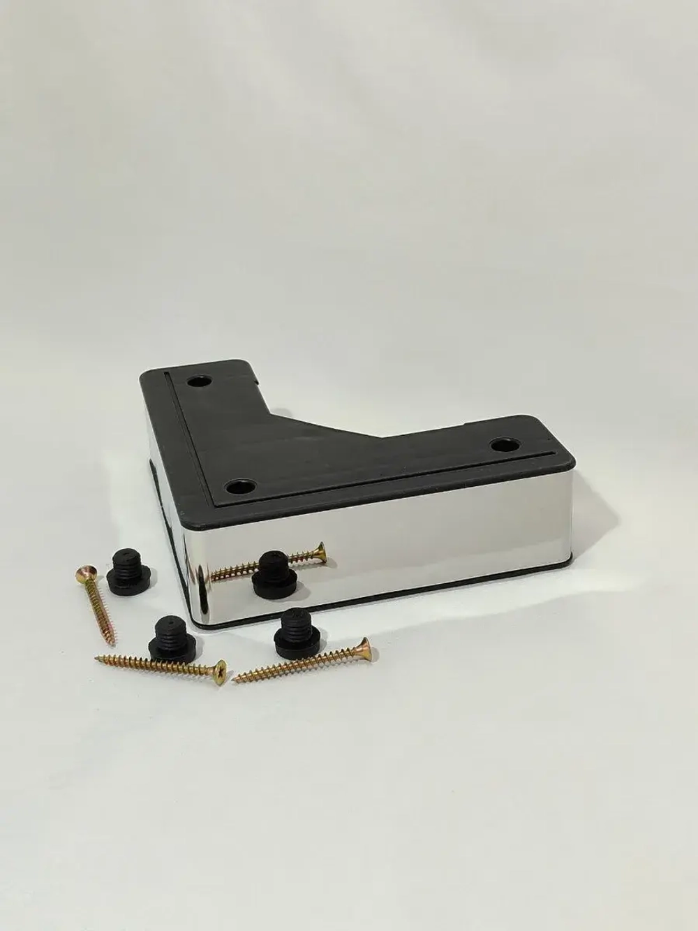 Мебельные ножки пластиковые для дивана шкафа и тумбочки