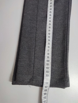 Брюки Ostin серого цвета 46 размер