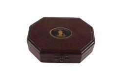 Складная лупа в деревянной коробке