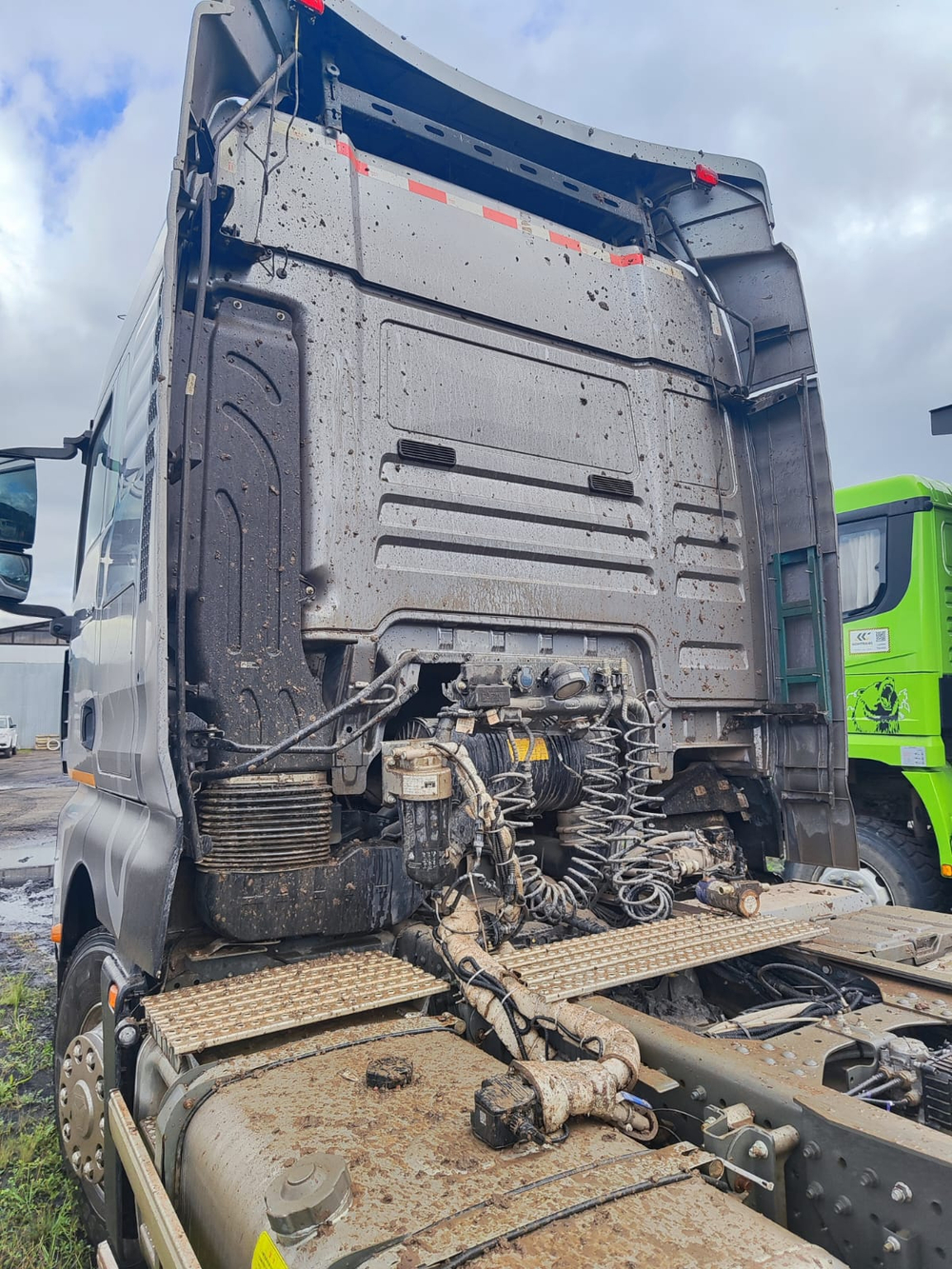 SITRAK C7H 6x4 Седельный тягач ZZ4256V364HE (Дизельный, 12,4 л, 540 л.с., МТ)