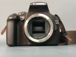 Canon EOS 1100D kit EF-S 18-55mm 3.5-5.6 ll