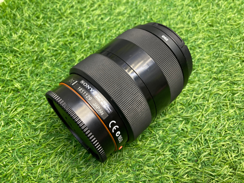 Sony DT 16-105mm 3.5-5.6 (SAL-16105)