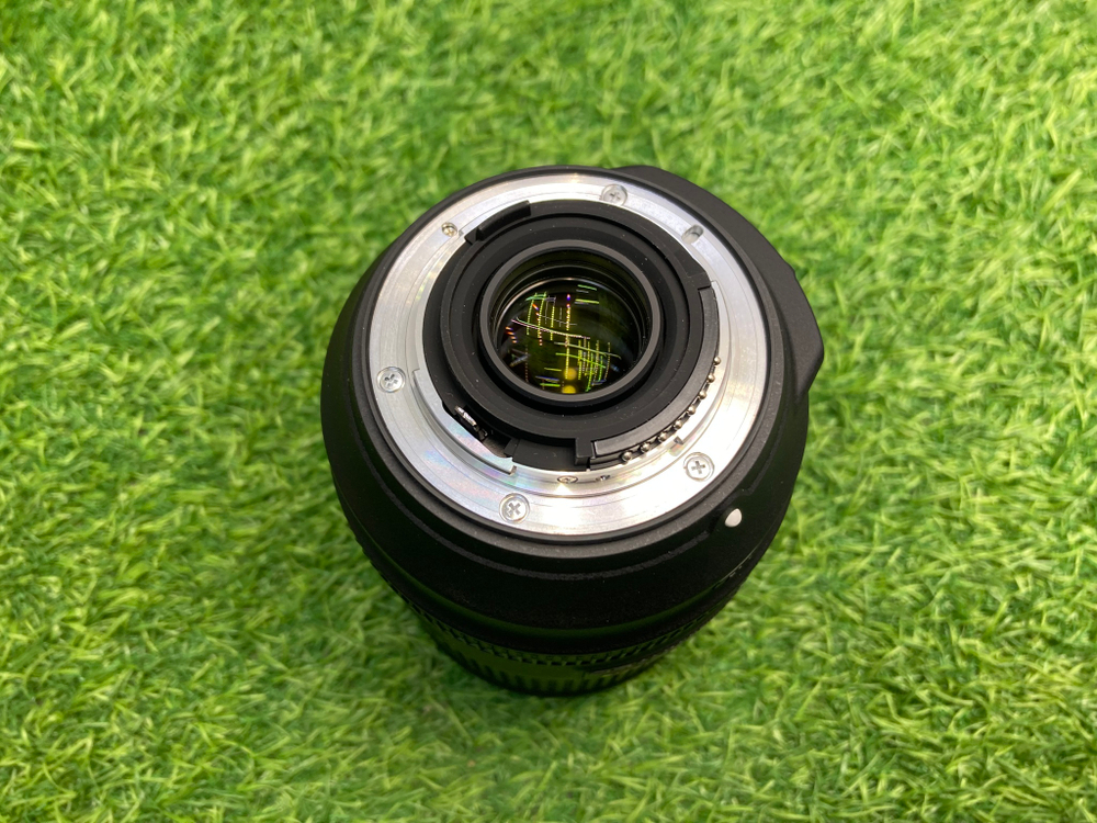 Nikon 18-300mm 3.5-5.6G ED AF-S VR DX