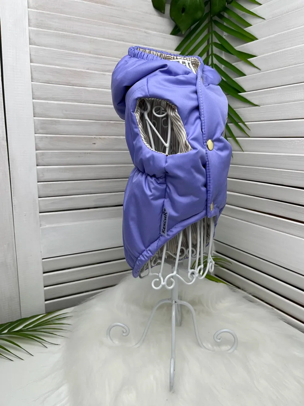 Утепленный жилет для собак и кошек