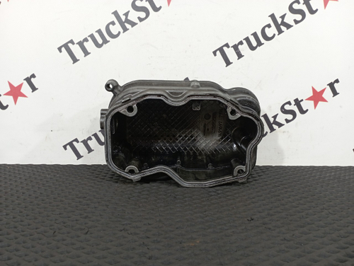 Крышка клапанная