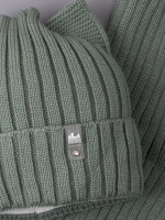 Шапка для девочки осенняя c ушками и снуд