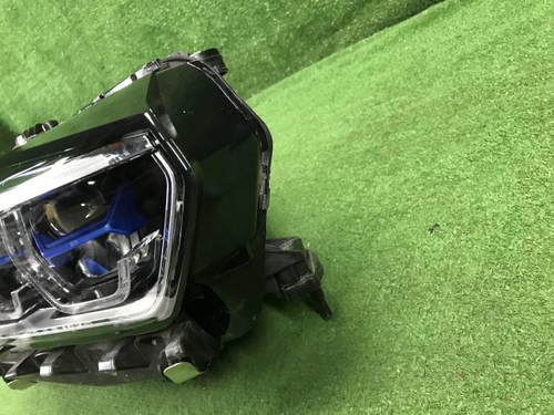 Фара правая BMW X5 G05 X6 G06 18-23 Laser В сборе