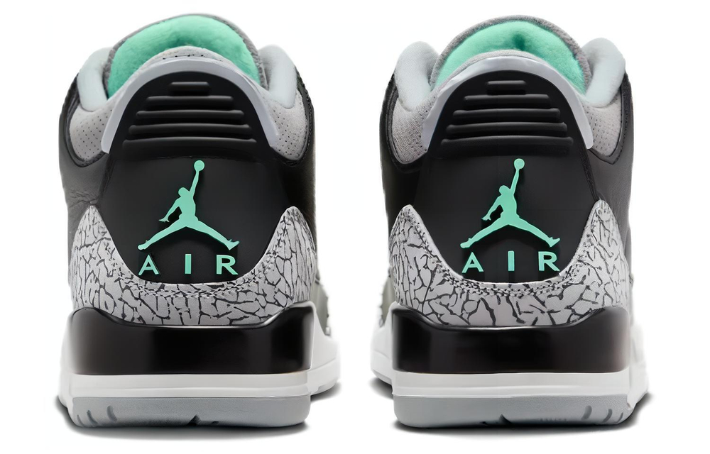 Кроссовки Jordan Air Jordan 3 Retro "Green Glow"