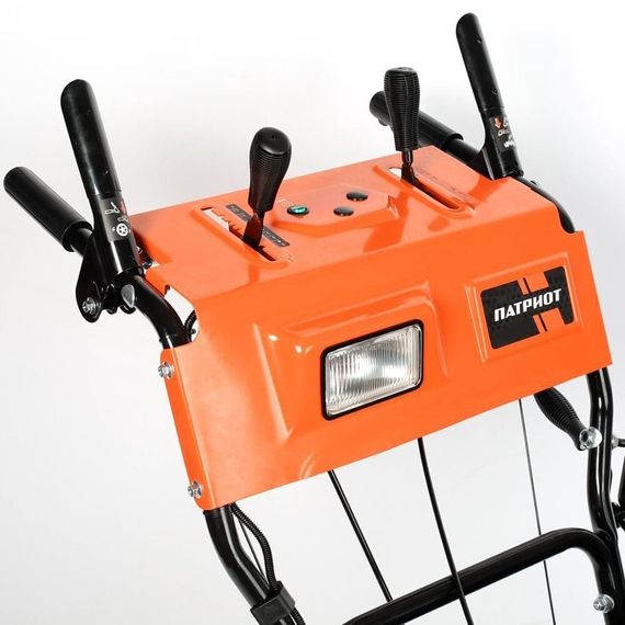 Снегоуборщик PATRIOT Сибирь 154Е