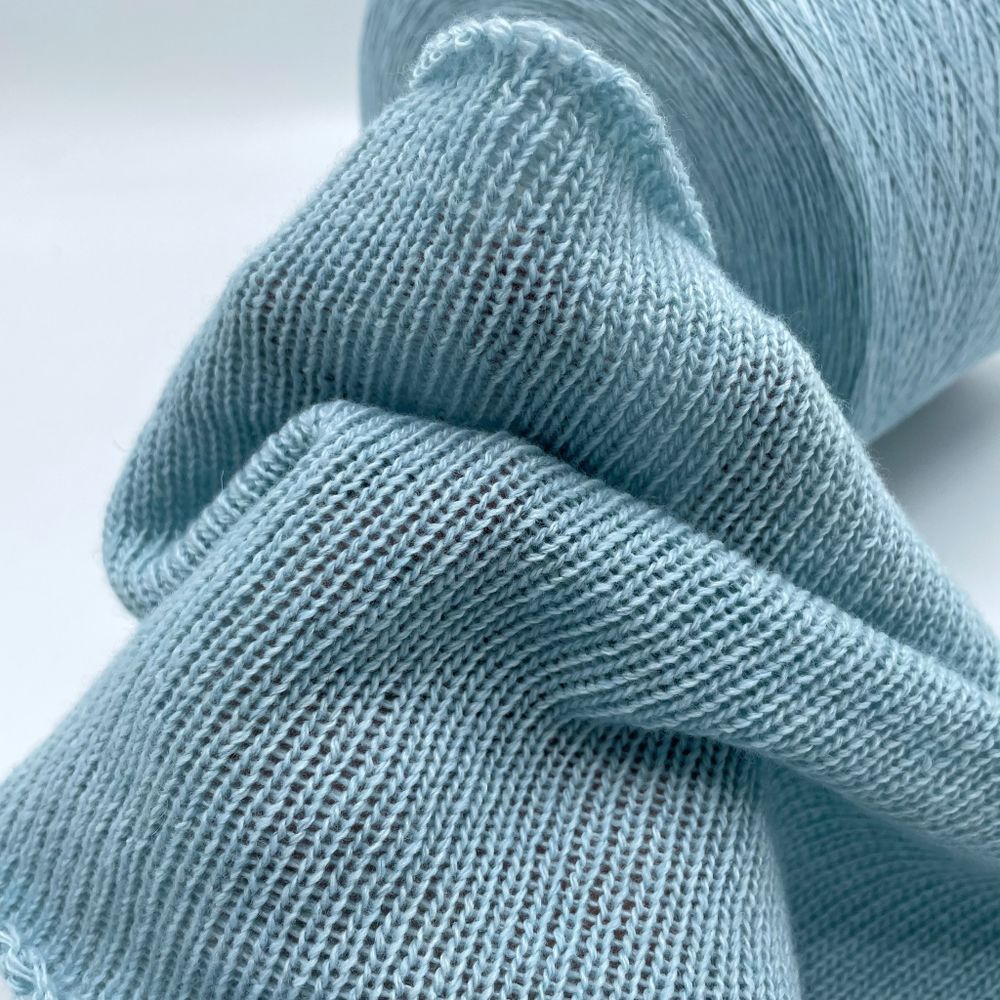 Mille Fili S.P.A. 30% меринос 5% кашемир 30% вискоза 35% полиамид