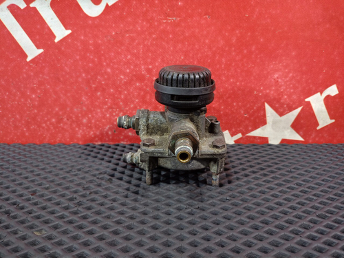 Клапан ускорительный